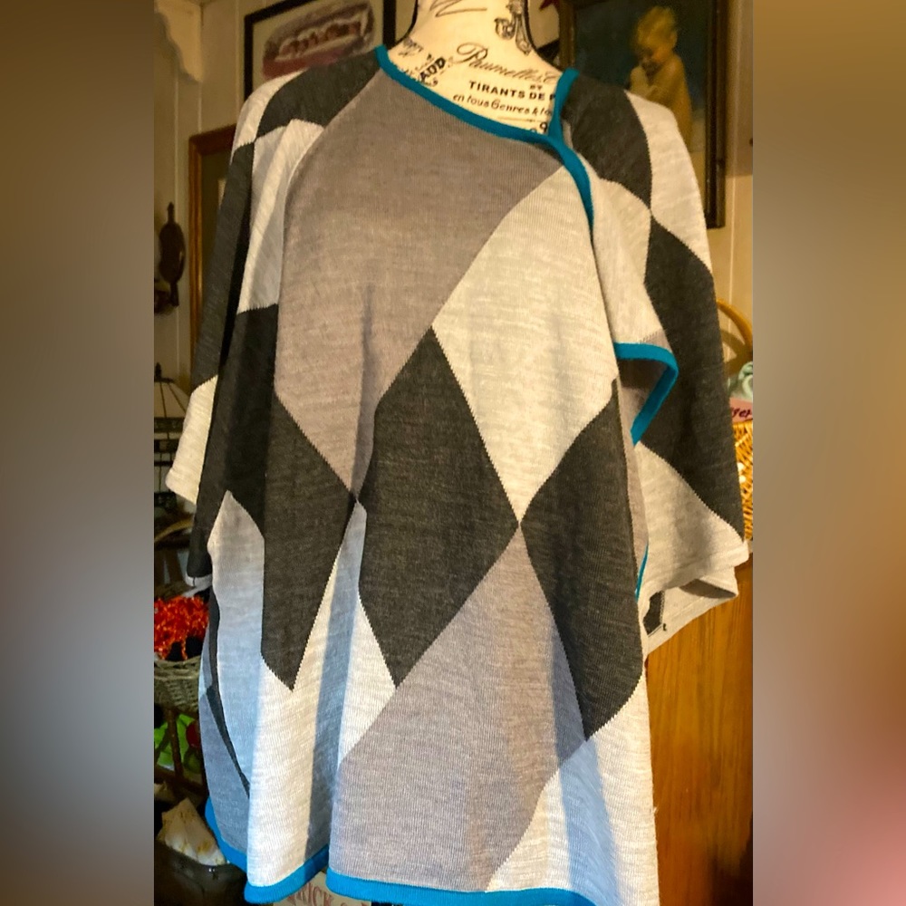 Lot of 2 like new 1X Tops